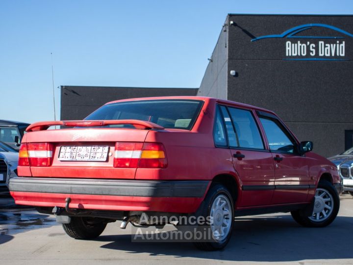 Volvo 940 GL Aut. 2.3i - OLDTIMER - ELEKTR. RAMEN - SERVO - TREKHAAK - 2