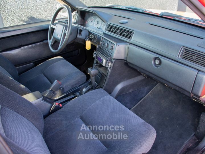 Volvo 940 GL Aut. 2.3i - OLDTIMER - ELEKTR. RAMEN - SERVO - TREKHAAK - 13