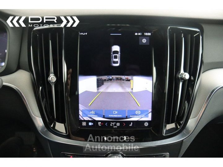 Volvo S60 B3 MHEV GEARTRONIC DARK PLUS - LEDER LED KEYLESS ENTRY HARMANN KARDON - 32