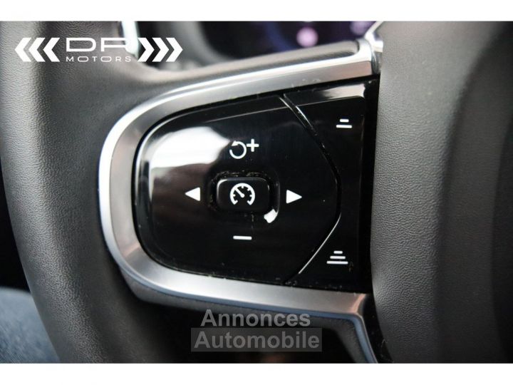 Volvo S60 B3 MHEV GEARTRONIC DARK PLUS - LEDER LED KEYLESS ENTRY HARMANN KARDON - 23