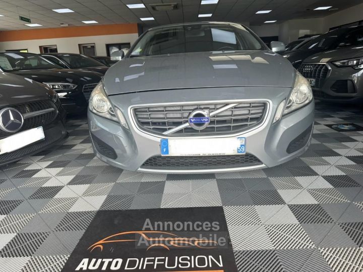 Volvo S60 summum - 1