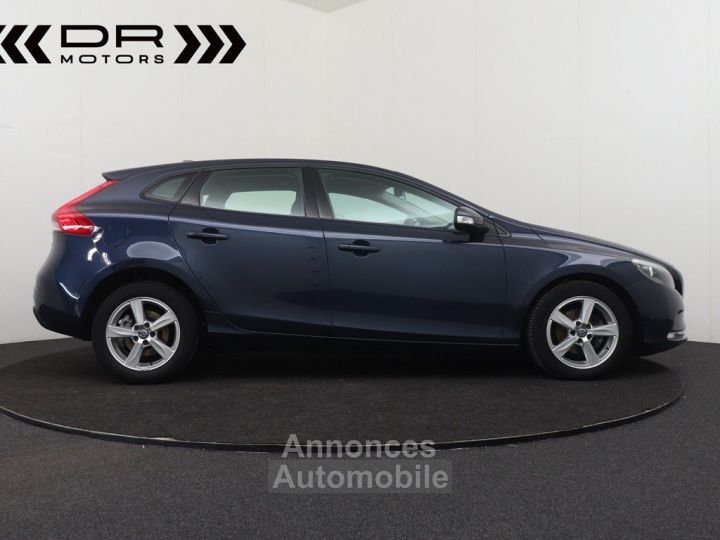 Volvo V40 1.6 D2 PROFESSIONAL PACK - NAVI PDC - 4