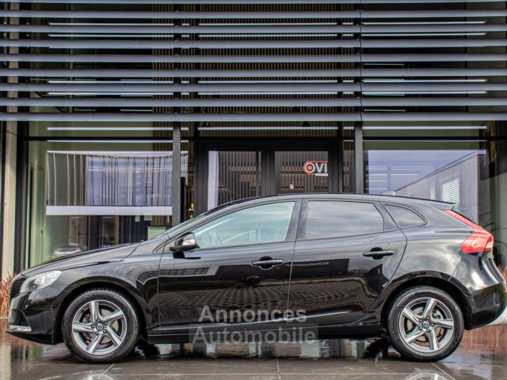 Volvo V40 2.0 D2 - HISTORIEK - AIRCO - CRUISECONTROL - PARKEERSENSOREN - 6