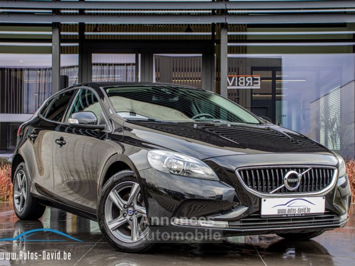 Volvo V40 2.0 D2 - HISTORIEK - AIRCO - CRUISECONTROL - PARKEERSENSOREN - 31