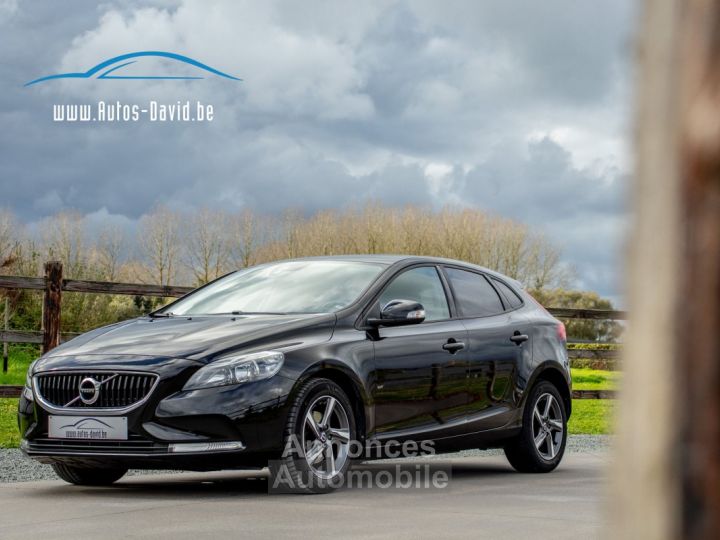 Volvo V40 2.0 D2 - HISTORIEK - PARKEERSENSOREN - AIRCO - CRUISECONTROL - EURO 6b - 1