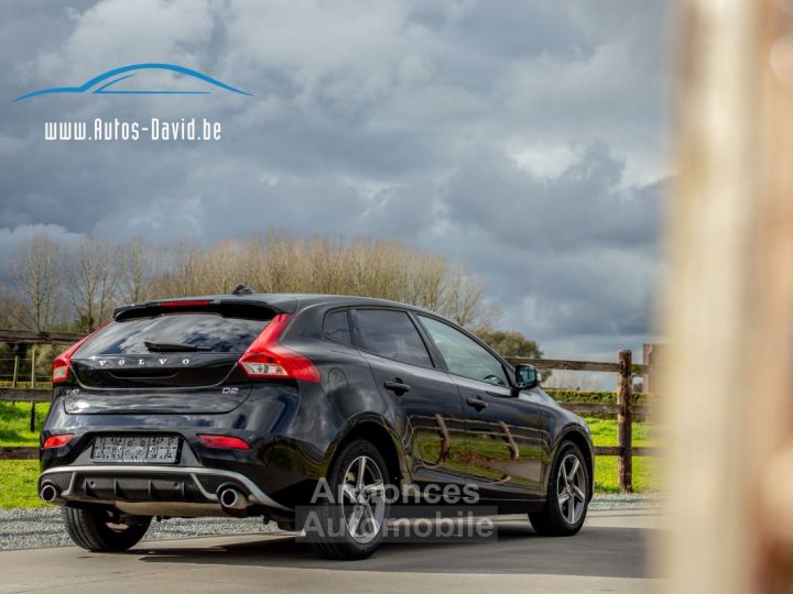 Volvo V40 2.0 D2 - HISTORIEK - PARKEERSENSOREN - AIRCO - CRUISECONTROL - EURO 6b - 2