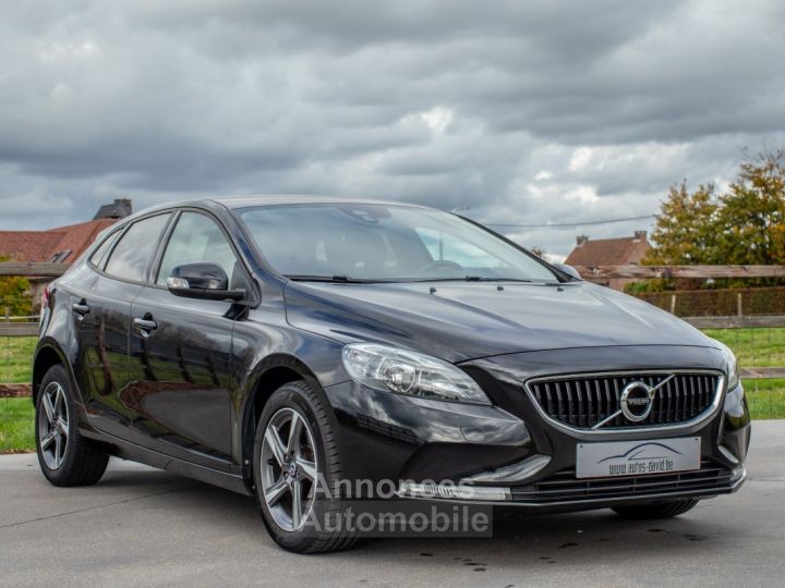 Volvo V40 2.0 D2 - HISTORIEK - PARKEERSENSOREN - AIRCO - CRUISECONTROL - EURO 6b - 7