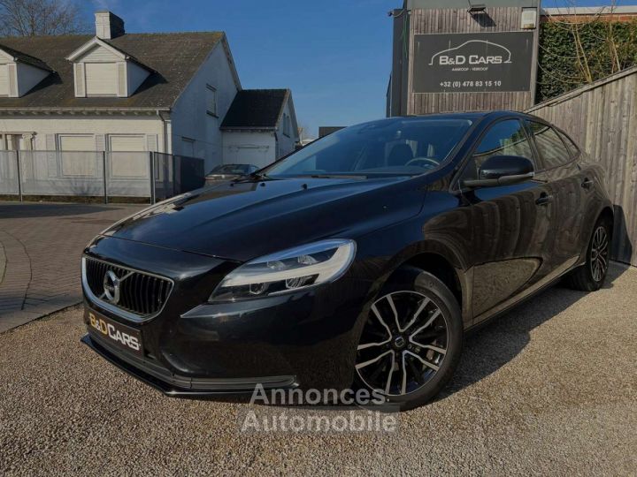 Volvo V40 2.0 T2 Momentum 16-NAVI-CRUISE-LED-PDC.. - 3