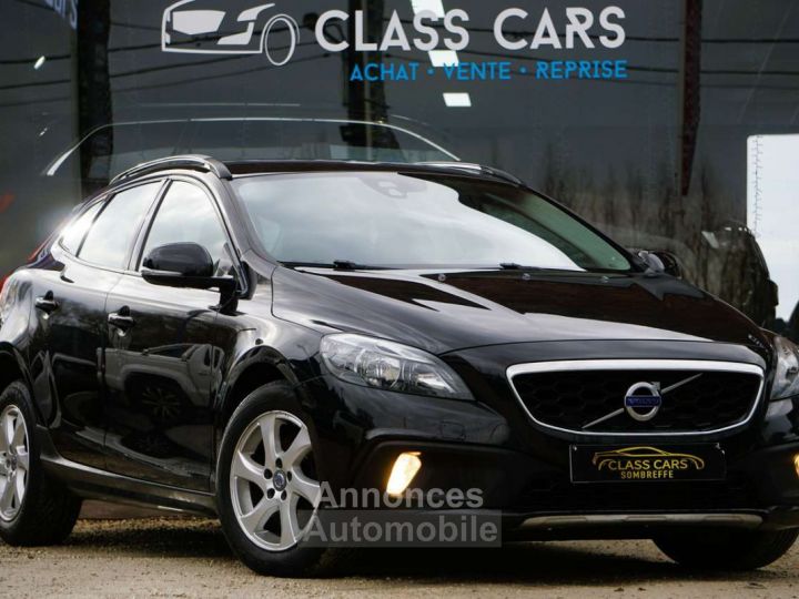 Volvo V40 Cross Country 1.6 D2 Momentum NAVI-RADAR-CRUISE V-MULTI GARANTIE - 2