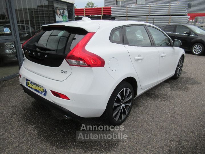 Volvo V40 D2 120 ch Geartronic - 4