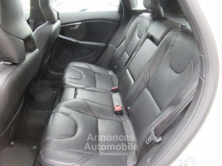 Volvo V40 D2 120 ch Geartronic - 8