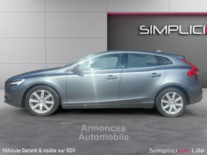 Volvo V40 T2 122 ch Inscription - 4