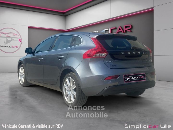 Volvo V40 T2 122 ch Inscription - 5