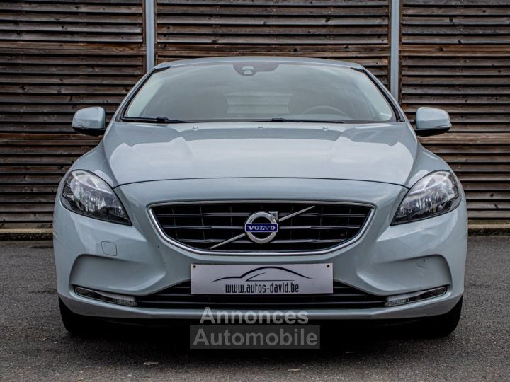 Volvo V40 T3 1.6i  - 1STE EIGENAAR - HISTORIEK - PARKEERSENSOREN - AIRCO - CRUISECONTROL - 5