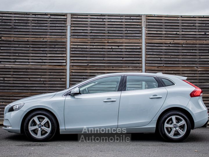 Volvo V40 T3 1.6i  - 1STE EIGENAAR - HISTORIEK - PARKEERSENSOREN - AIRCO - CRUISECONTROL - 11