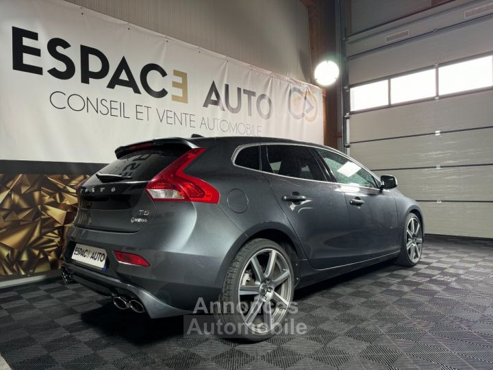 Volvo V40 T5 2.5 R-DESIGN 320 HEICO GEARTRONIC A - 5