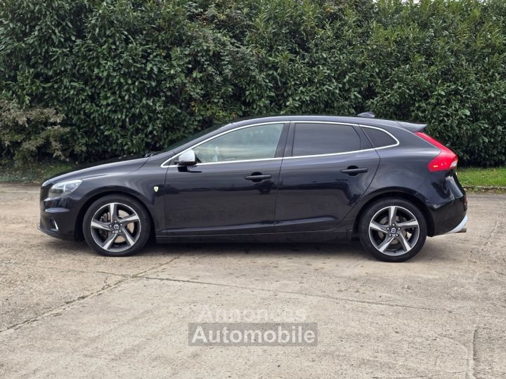 Volvo V40 Volvo V40 D3 150 R-DESIGN GEARTRONIC 6 – Régulateur De Vitesse – Bluetooth – Clim Auto. – Révision Faite – Garantie 12 Mois - 2