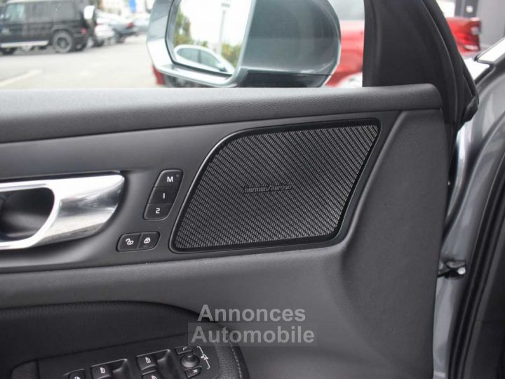 Volvo V60 2.0 B4 Inscription Pano Harman Kardon HUD ACC Crystal 360° - 14