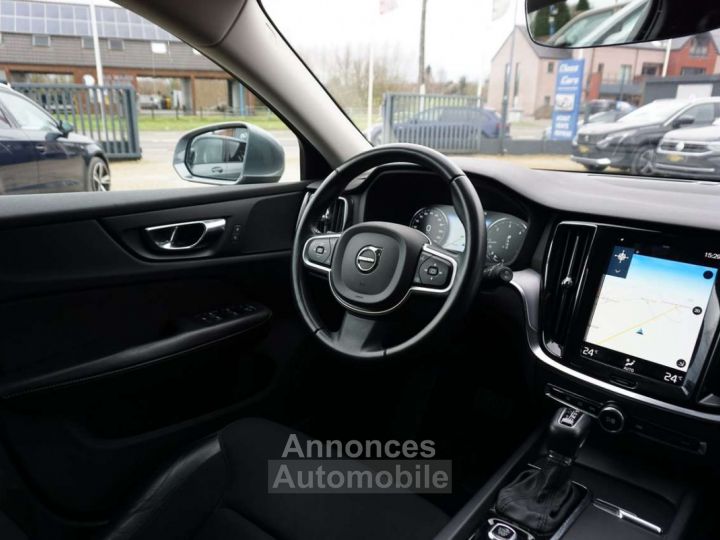 Volvo V60 2.0 D3 Momentum COCKPIT NAVI RADAR CLIMTRONIC 6DT - 15