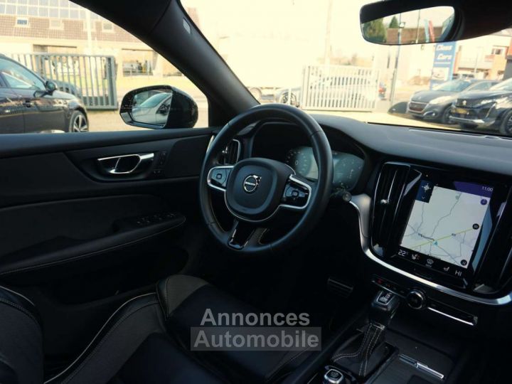 Volvo V60 2.0 D3 R-DESIGN COCKPIT NAVI PANORAMIQUE RADAR 6DT - 16