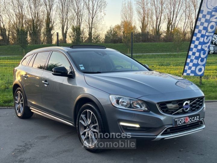 Volvo V60 CROSS COUNTRY D3 2L TDI 150CH XENIUM 12/2015 - TOIT OUVRANT - CAMERA - CUIR - 2