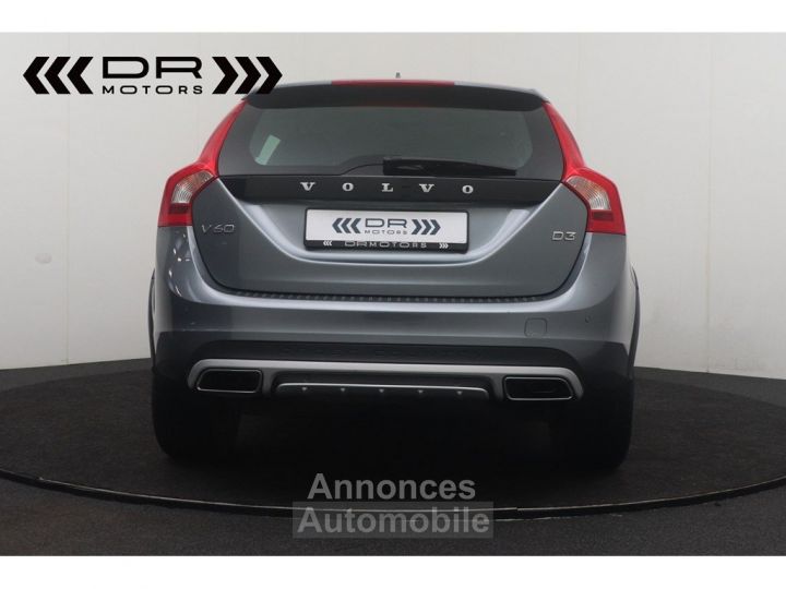 Volvo V60 Cross Country D3 - LEDER NAVI - 6