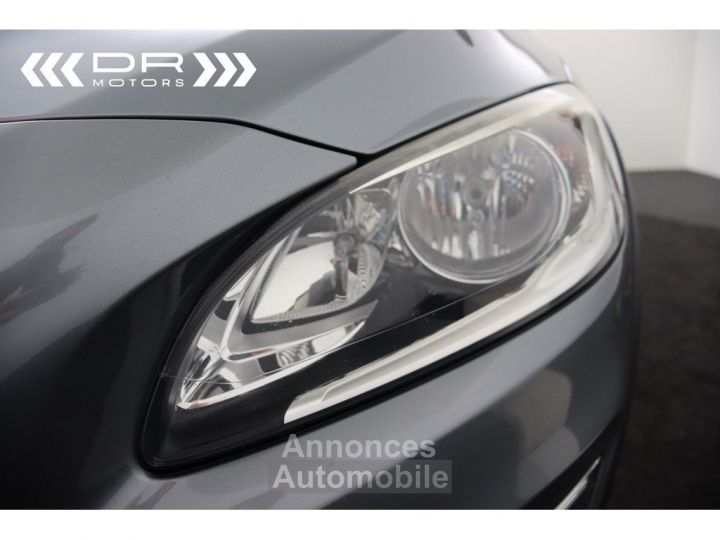 Volvo V60 Cross Country D3 - LEDER NAVI - 35