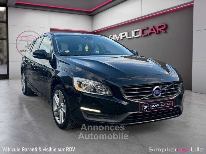 Volvo V60 D2 115 ch StopStart Momentum - 1