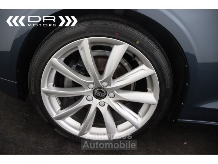 Volvo V60 D3 MOMENTUM - LEDER LED NAVI MIRRORLINK - 44