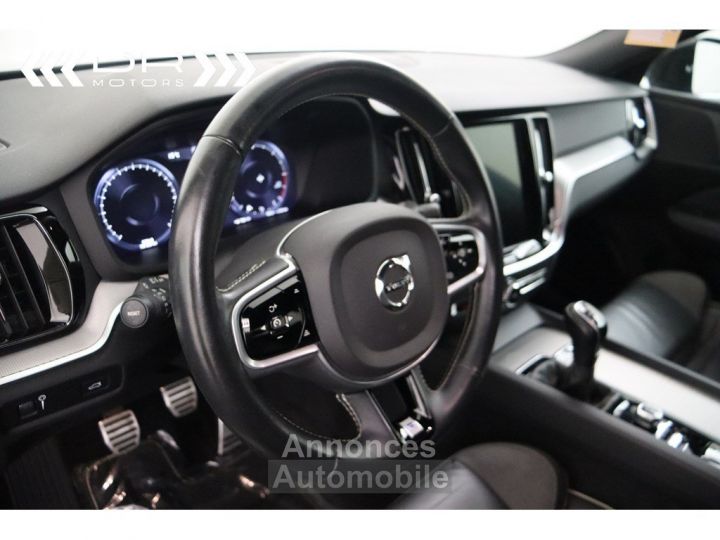 Volvo V60 D3 R DESIGN - LEDER LED APPLE CARPLAY / ANDROID TOPSTAAT - 29