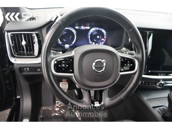 Volvo V60 D3 R DESIGN - LEDER LED APPLE CARPLAY / ANDROID TOPSTAAT - 35