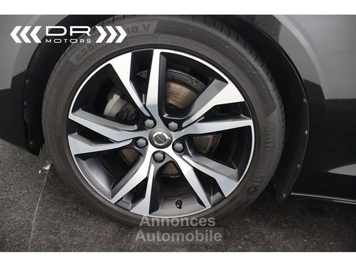 Volvo V60 D3 R DESIGN - LEDER LED MIRROR LINK - 45