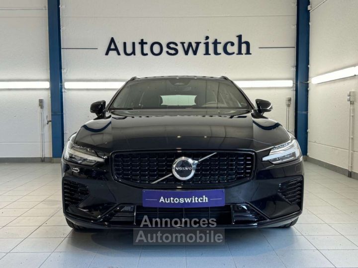 Volvo V60 T6 AWD Plug-in hybride Plus Dark - 2