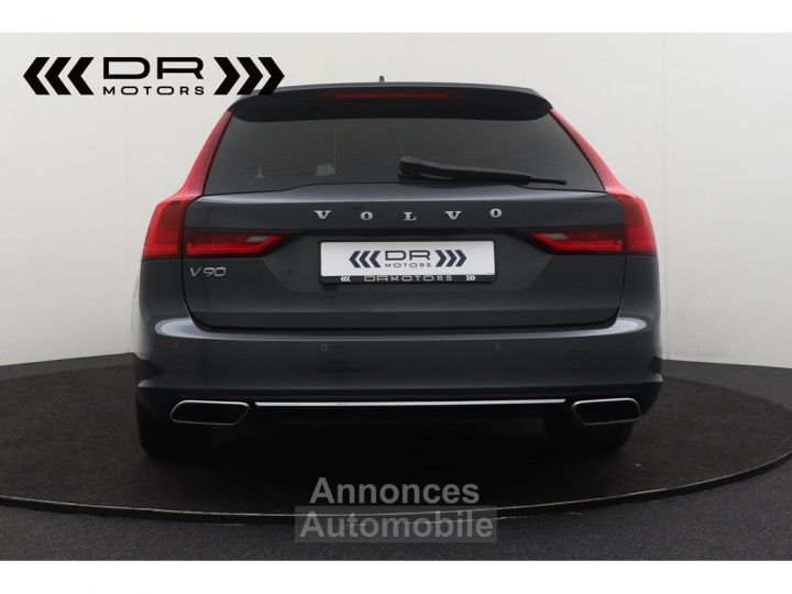 Volvo V90 T8 PLUG-IN - 46gr CO2 MOMENTUM LEDER NAVI - 9