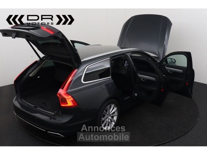 Volvo V90 T8 PLUG-IN - 46gr CO2 MOMENTUM LEDER NAVI - 12