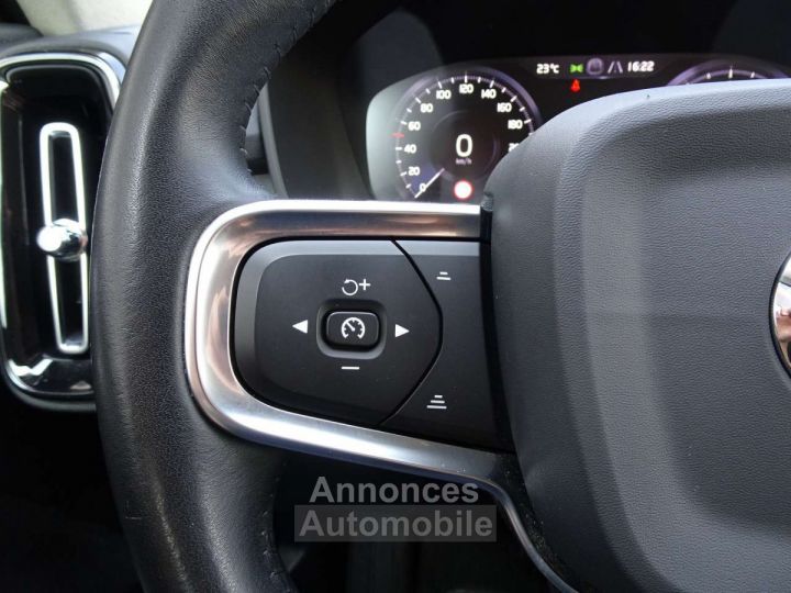 Volvo XC40 1.5T3 Momentum CARPLAY,CAMERA,LEDER,TREKHAAK,CRUIS - 18