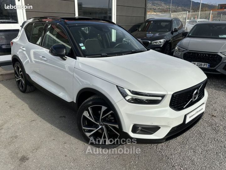 Volvo XC40 D4 ADBLUE AWD 190CH R-DESIGN GEARTRONIC 8 XC 40 R DESIGN 190 - - 6