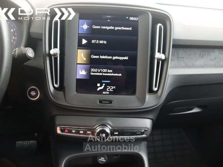 Volvo XC40 T2 MOMENTUM CORE - BLUETOOTH DAB - 17