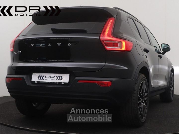 Volvo XC40 T2 MOMENTUM CORE - BLUETOOTH DAB - 6