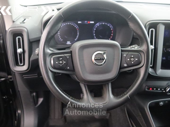 Volvo XC40 T2 MOMENTUM CORE - BLUETOOTH DAB - 29