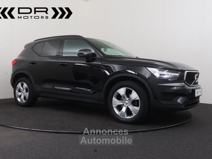 Volvo XC40 T2 MOMENTUM CORE - NAVI DAB - 2