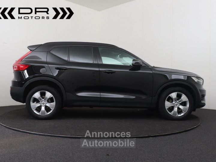 Volvo XC40 T2 MOMENTUM CORE - NAVI DAB - 7