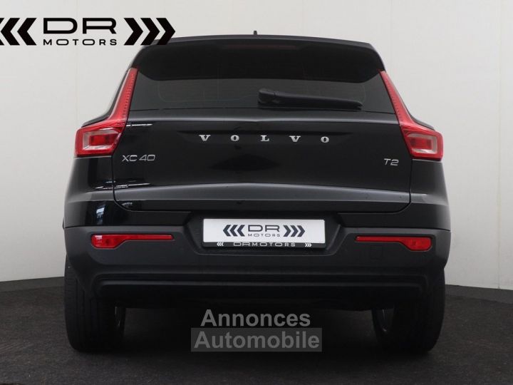 Volvo XC40 T2 MOMENTUM CORE - NAVI DAB - 8