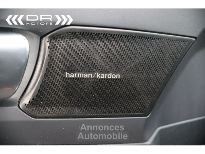 Volvo XC40 T4 FULL HYBRID - R DESIGN NAVI LED PANODAK HARMAN KARDON - 42