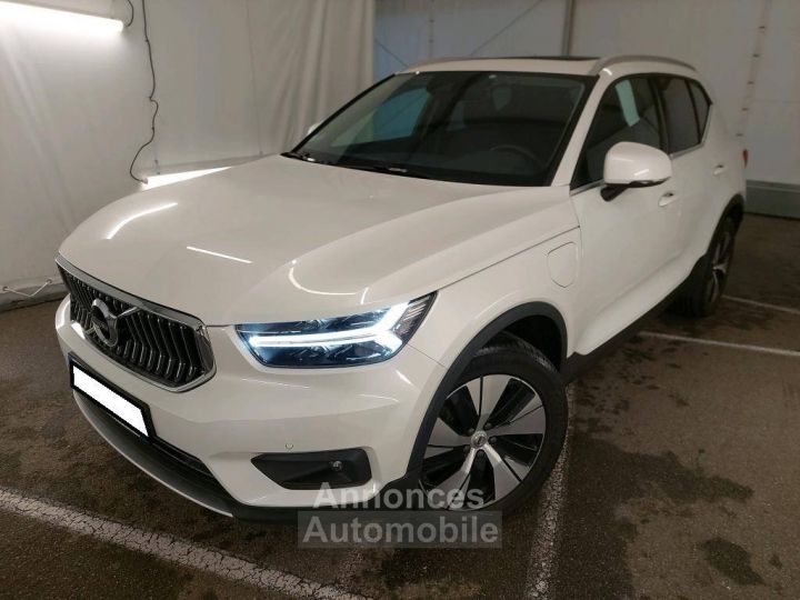 Volvo XC40 T5 Twin Engine 180 + 82ch Momentum DCT 7 - 1