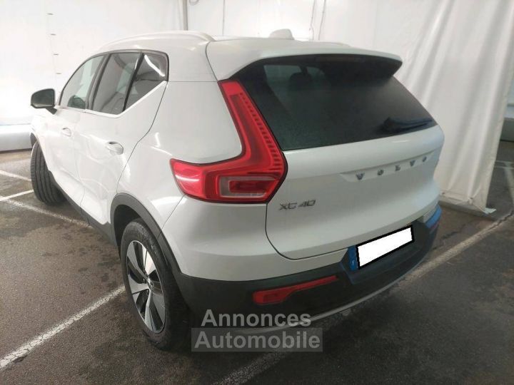 Volvo XC40 T5 Twin Engine 180 + 82ch Momentum DCT 7 - 2