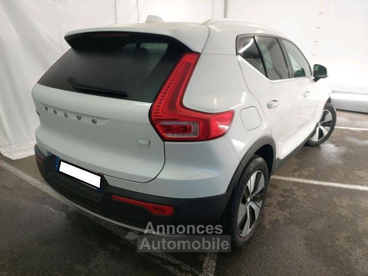 Volvo XC40 T5 Twin Engine 180 + 82ch Momentum DCT 7 - 3