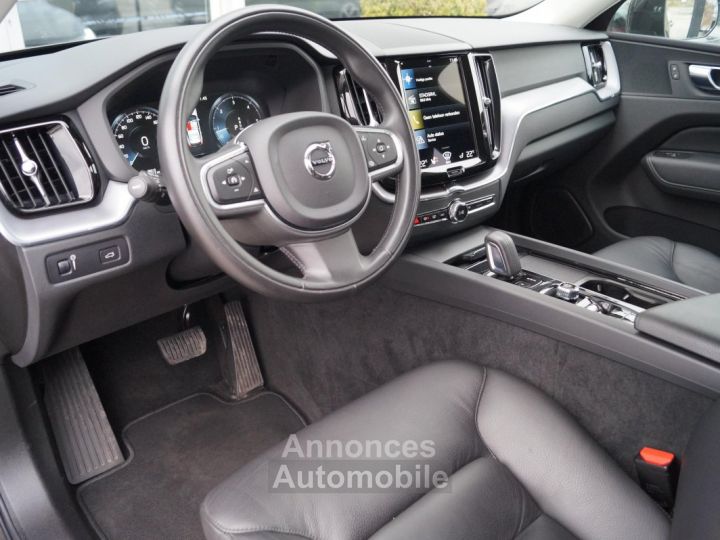 Volvo XC60 B4 AWD Geartronic Momentum Pro Leder - 11