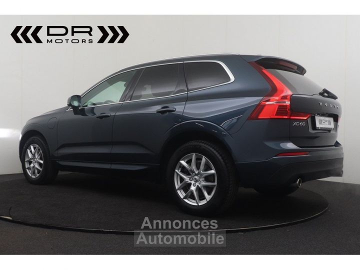 Volvo XC60 T8 AWD GEARTRONIC MOMENTUM PRO - PANODAK NAVI LED LEDER TREKHAAK - 6