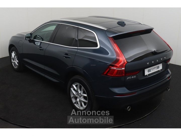 Volvo XC60 T8 AWD GEARTRONIC MOMENTUM PRO - PANODAK NAVI LED LEDER TREKHAAK - 7